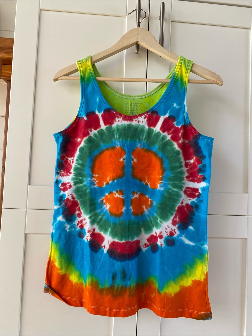 Simply Styled Tie Dye Sleeveless Slim Fit Shirt